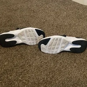 Nike Shoes Nike Huarache Edge Shoes In Navy Size 6y Womens 75